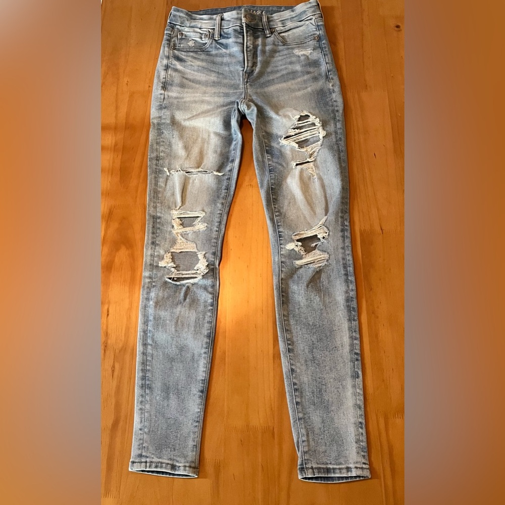 American Eagle Outfitters Ripped Light Blue Skinny Jeans/jeggings